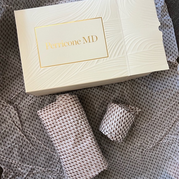 NEW Perricone MD Smoothing & Firming Duo Skincare Toner Moisturizer in Box - Picture 2 of 4